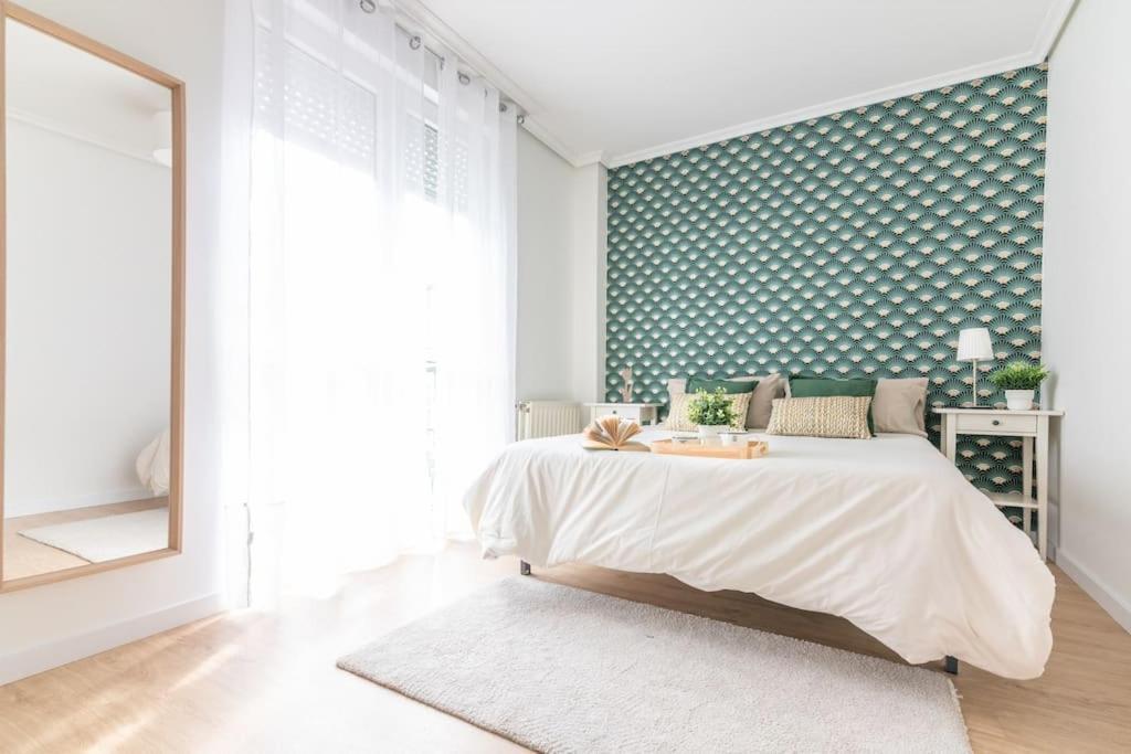 Centrico Y Comodo Apartamento Con Parking Privado Santander Exterior foto